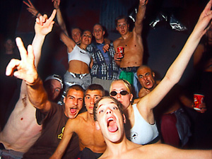 Raver partypeople